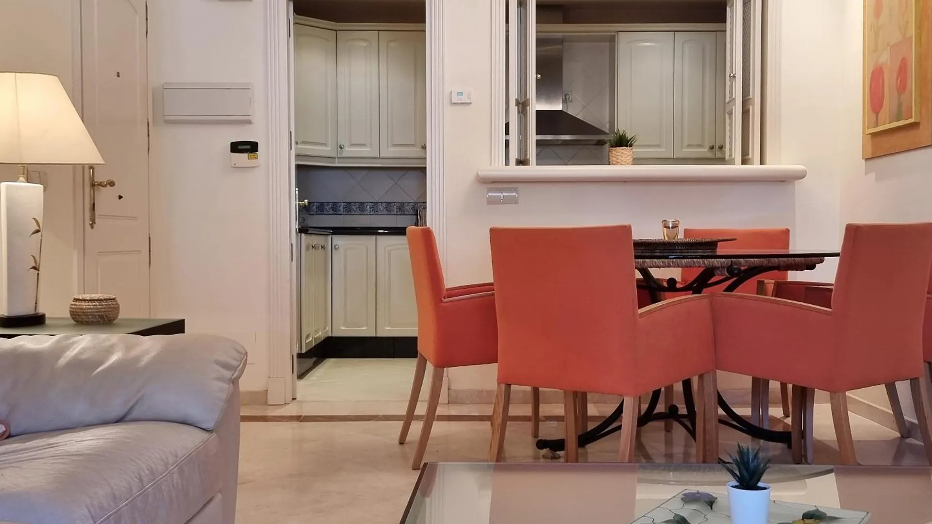 Jardines De Don Carlos Apartment Marbella